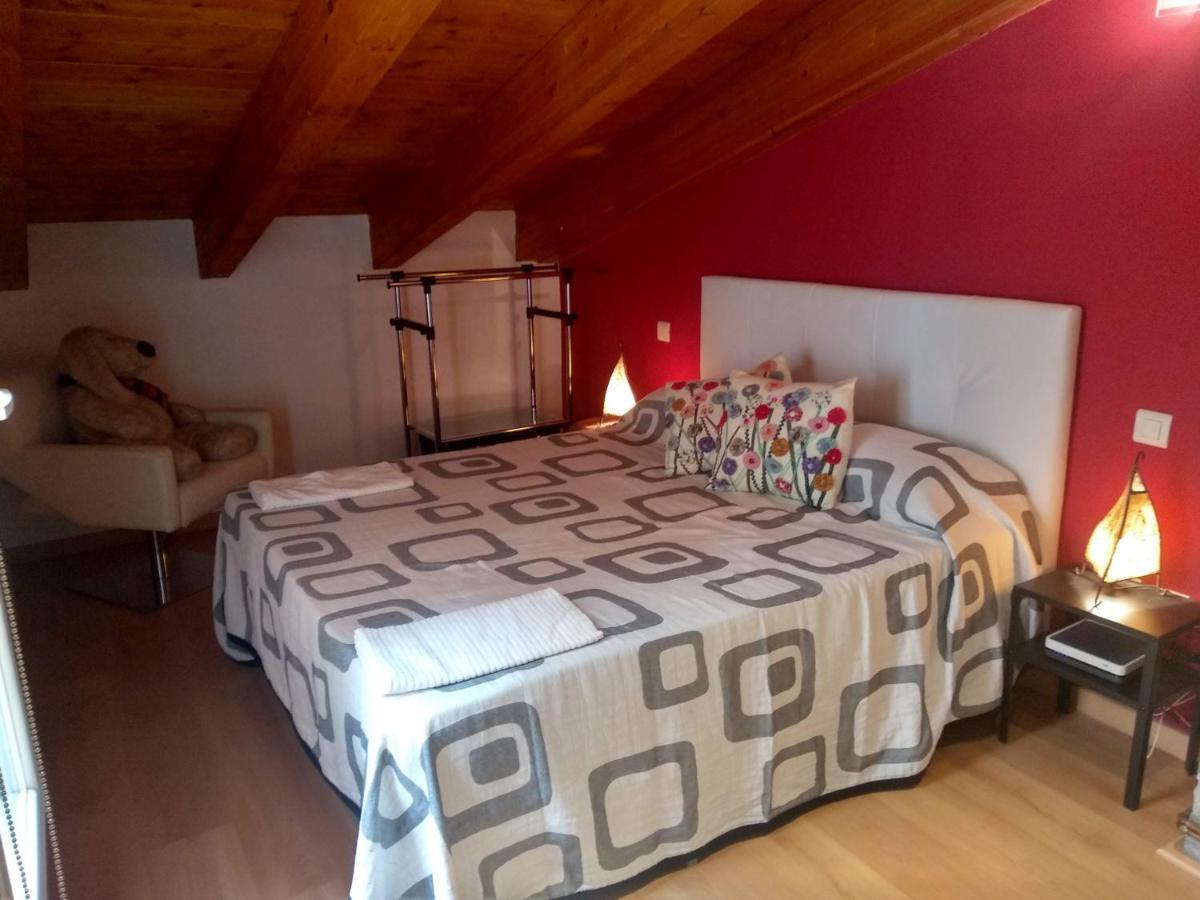 Agustina De Aragon Apartment ซาราโกซา ภายนอก รูปภาพ