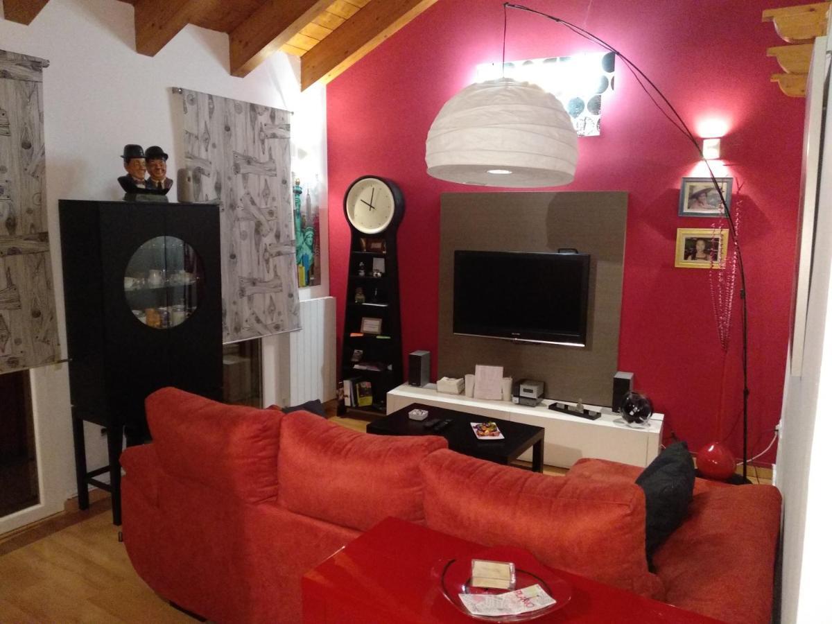 Agustina De Aragon Apartment ซาราโกซา ภายนอก รูปภาพ